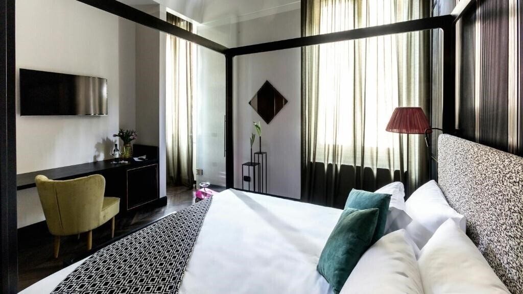 Панорама The H'All Tailor Suite Roma 5*