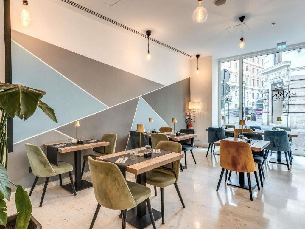 Апартаменти Mercure Roma Centro Termini 4*
