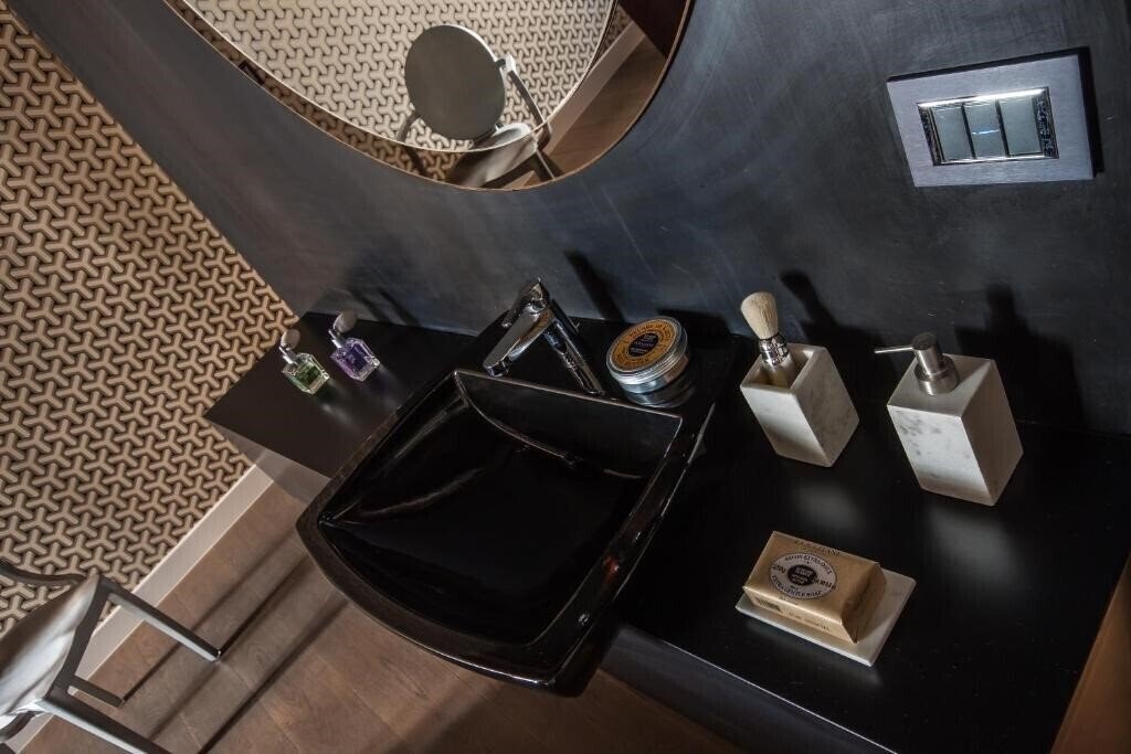 Изображение Frattina 57 4*