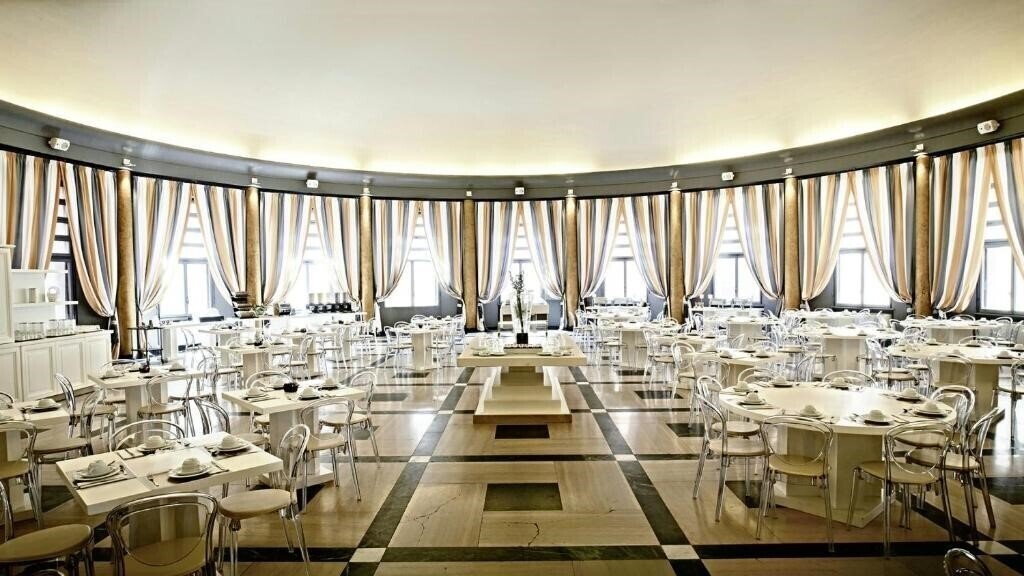 Вид TH Carpegna Palace (ex. Domus Maria) 4*
