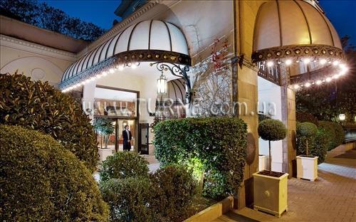 Панорама Aldrovandi Palace 5*