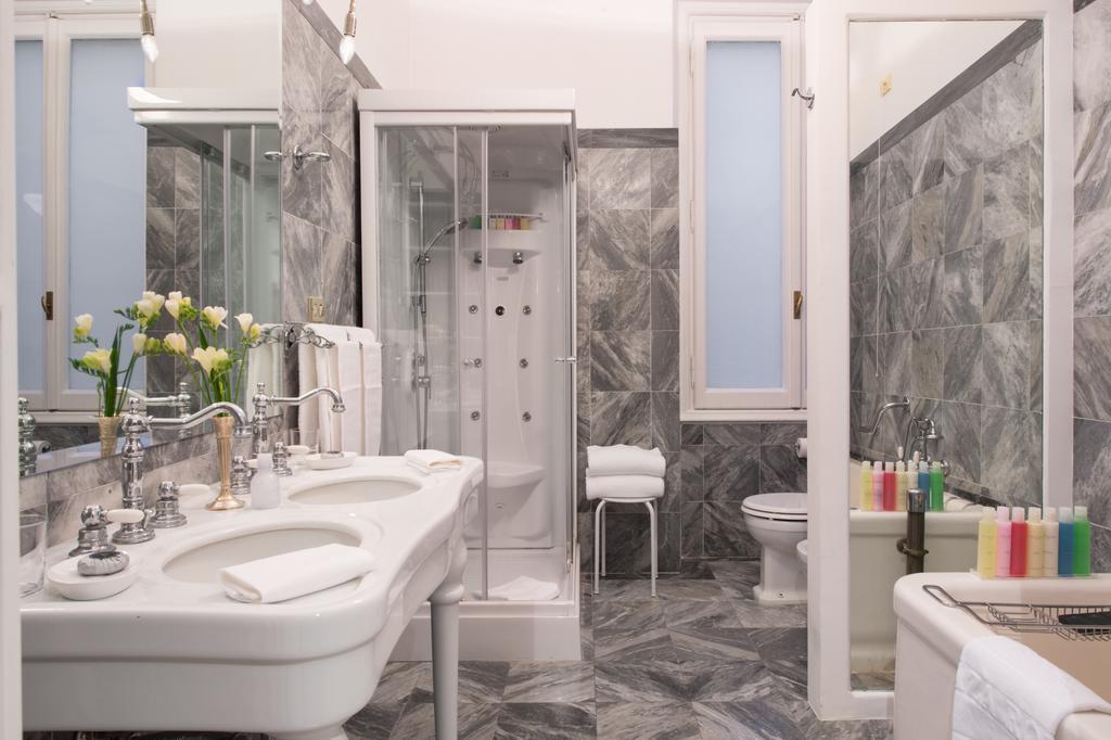 Панорама Grand Hotel Plaza 5*