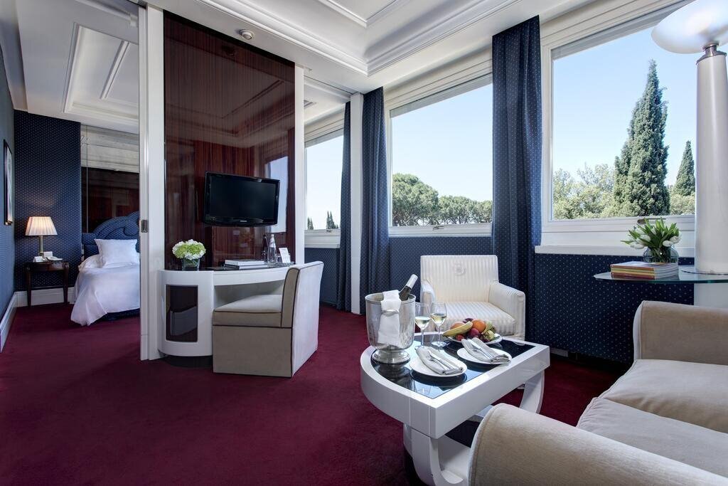 Территория Lord Byron 5*