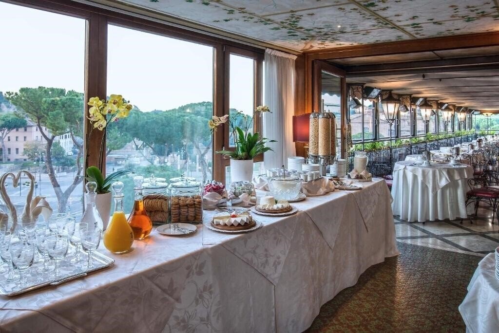 Картинка Forum 4*