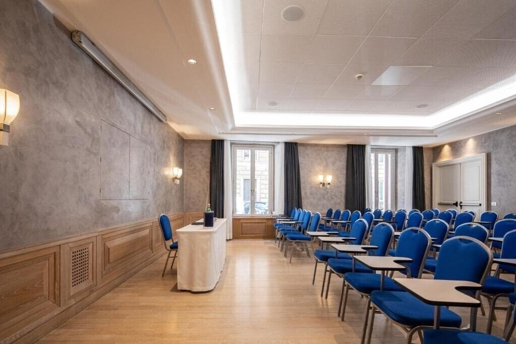 Апартаменты Rose Garden Palace 4*