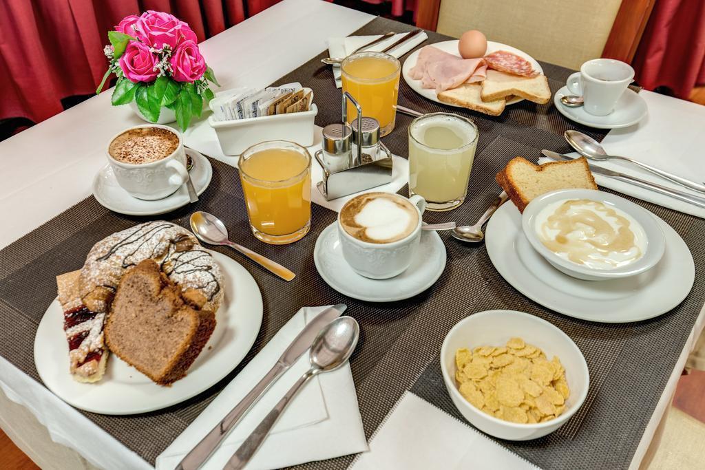 Панорама Flower Garden 3*