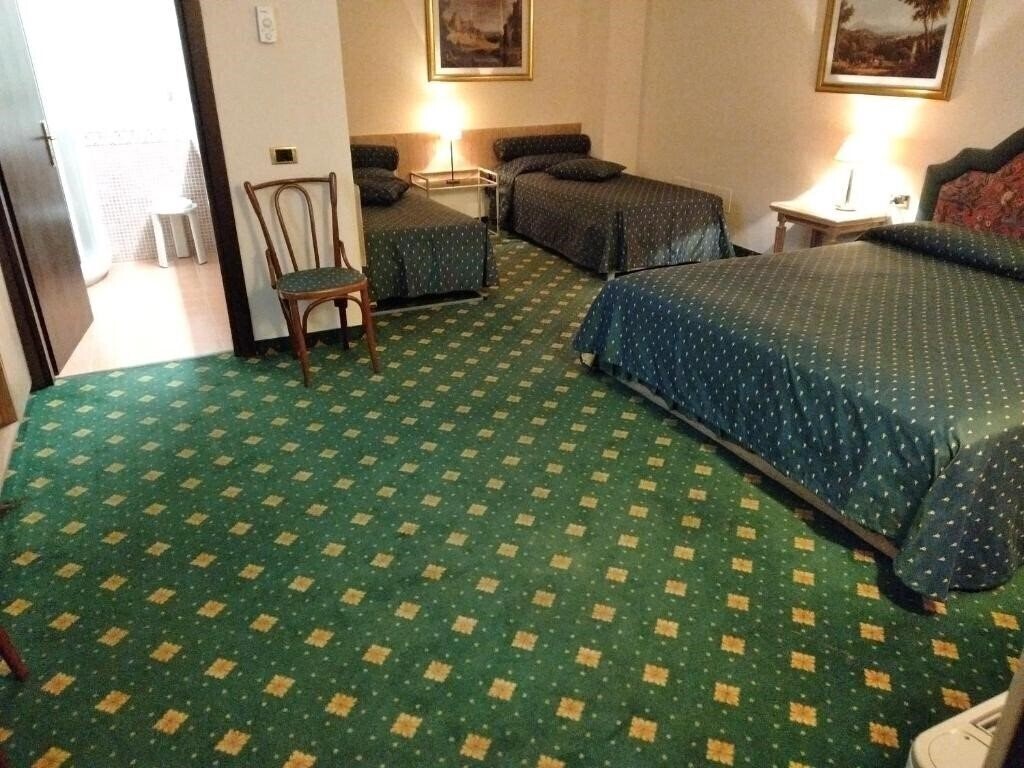 Территория Polo 4*