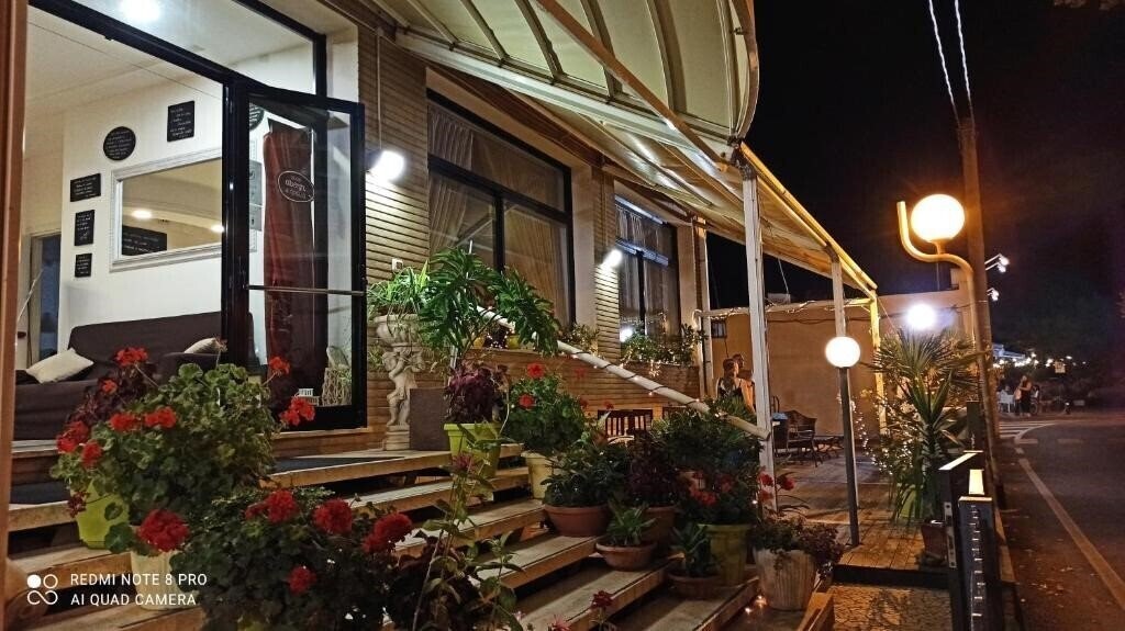 Панорама Crosal 3*