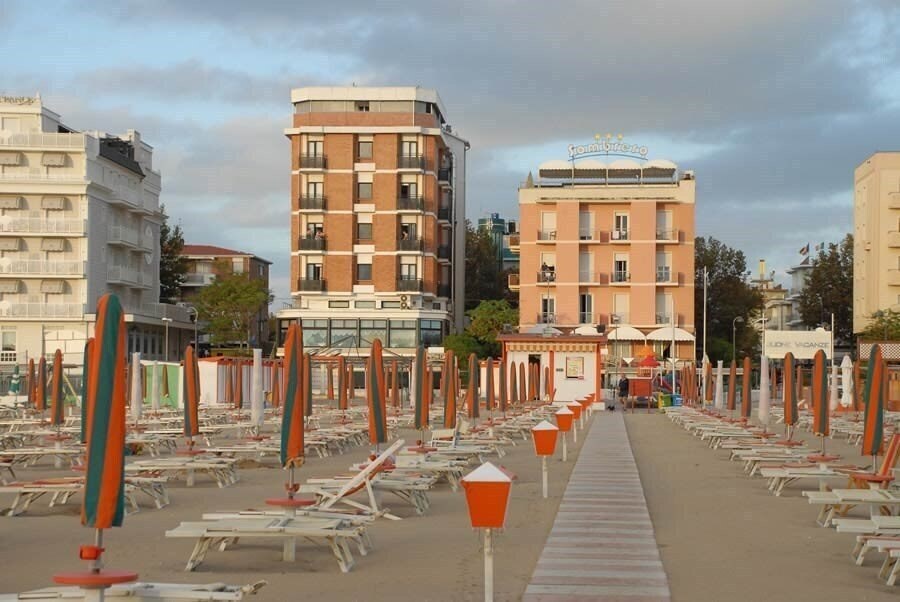 Готель Sombrero 3*