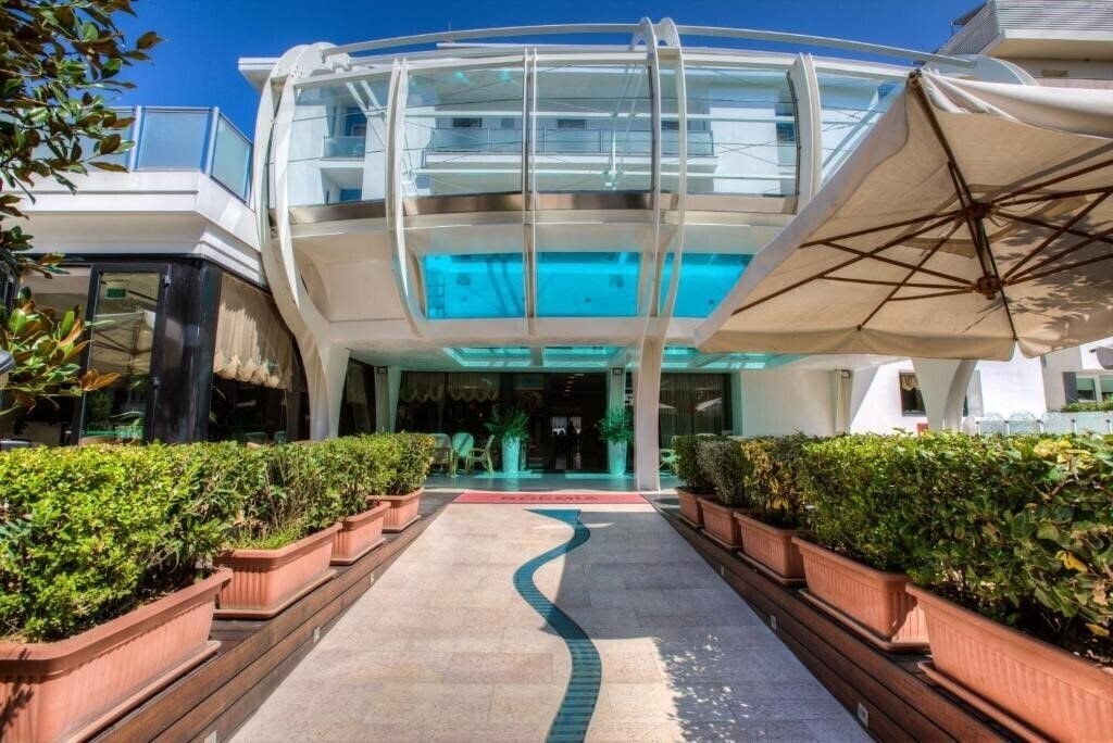 Территория Hotel Boemia 4*