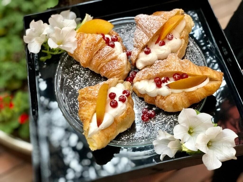 Панорама Hotel Erbavoglio 4*