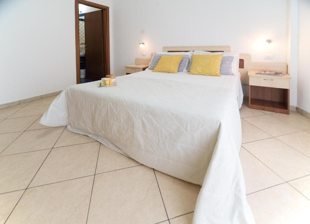 Вид Residence Mediterraneo 3*