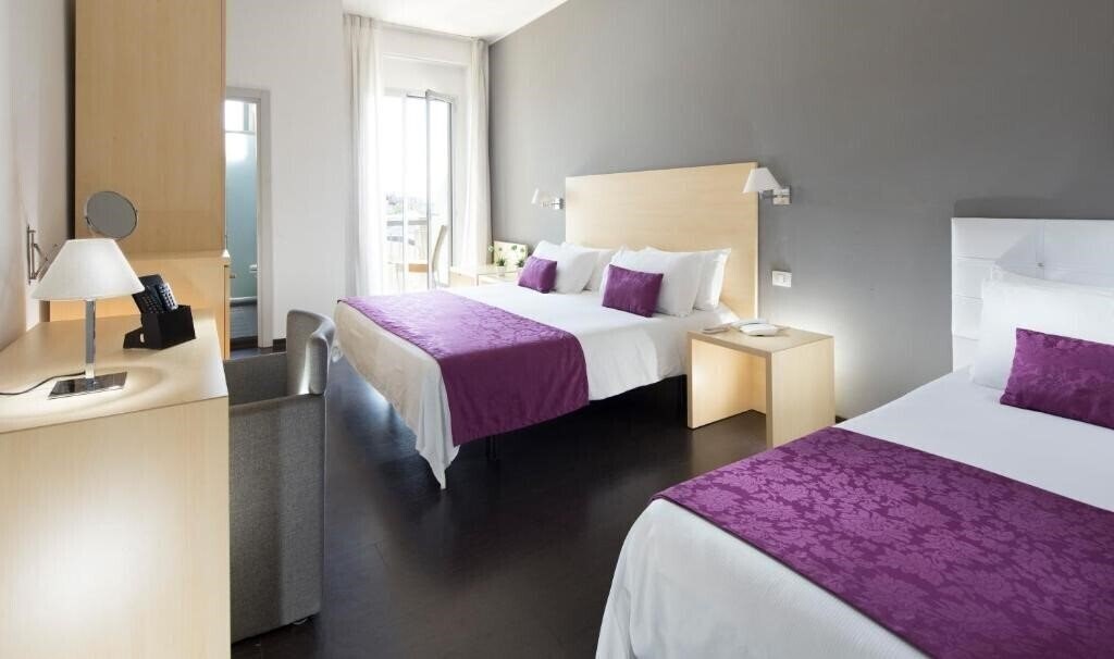 Апартаменти Club Meeting Hotel 4*