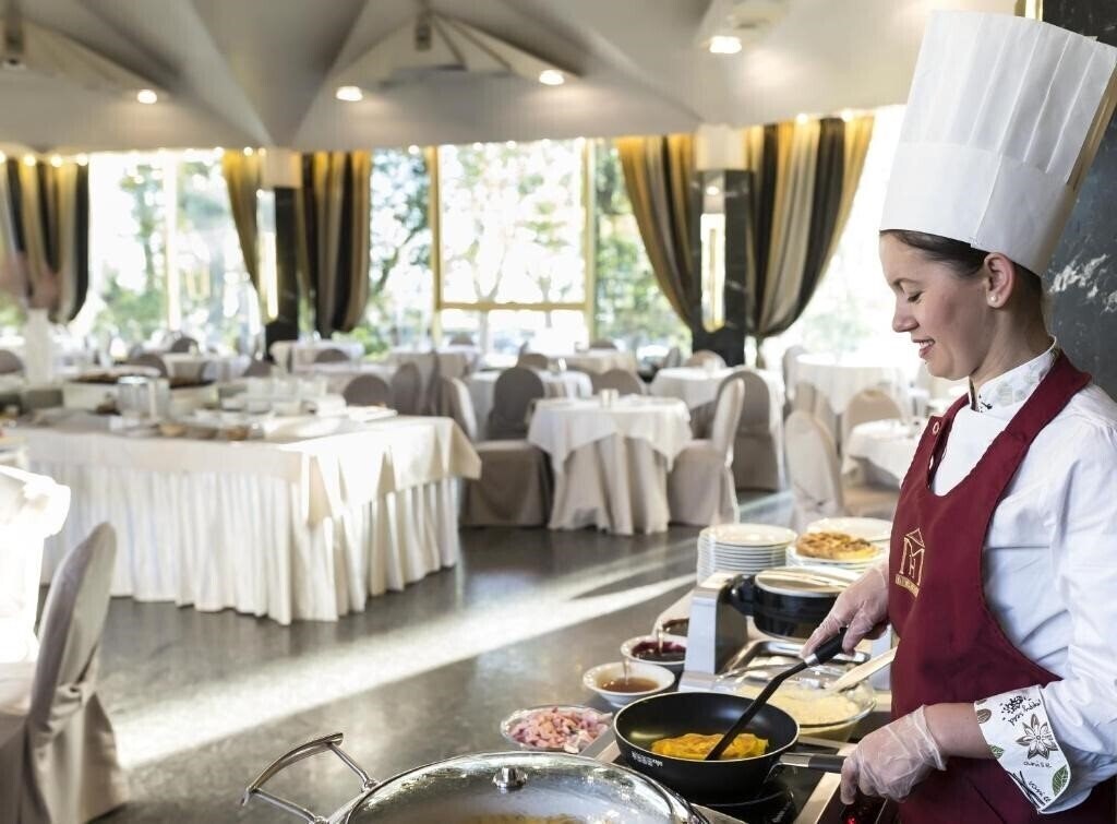 Апартаменты Ambasciatori Rimini 4*