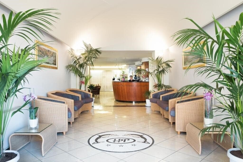 Отель St. Pierre (Marina Centro) 3*