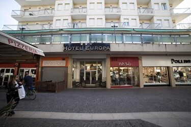 Отель Hotel Cirene 3*