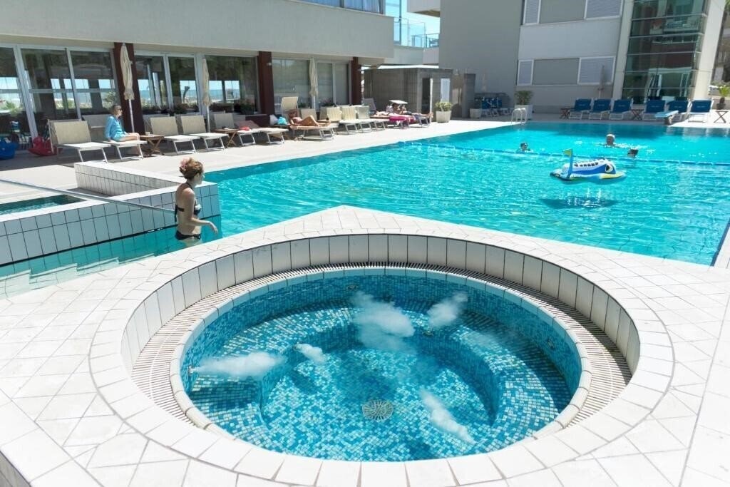 Территория Ascot 4*
