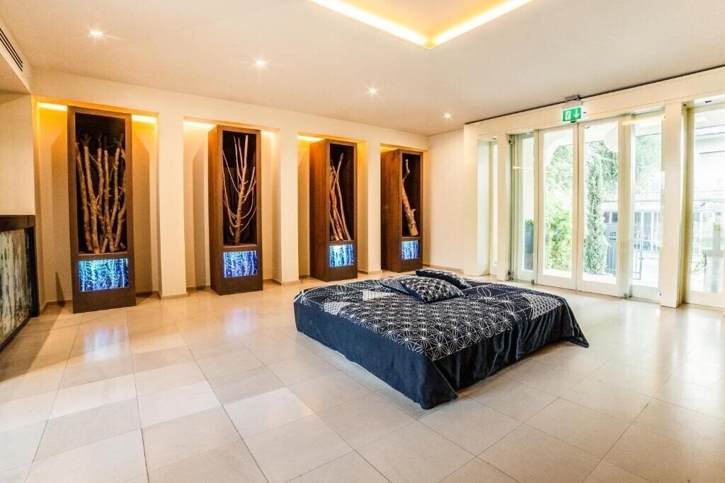 Зображення Carducci 76 4*