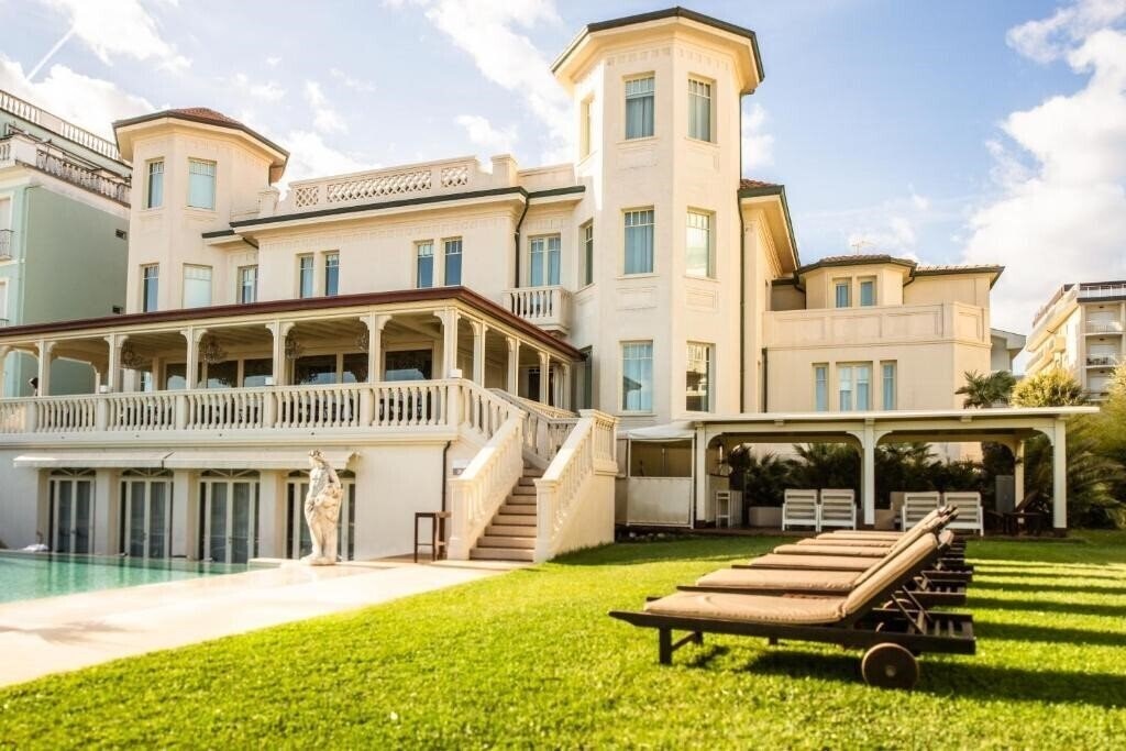 Вид Carducci 76 4*