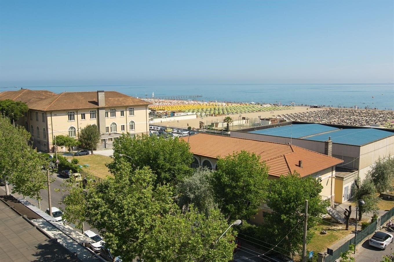 Апартаменты Hotel Armstrong 3*