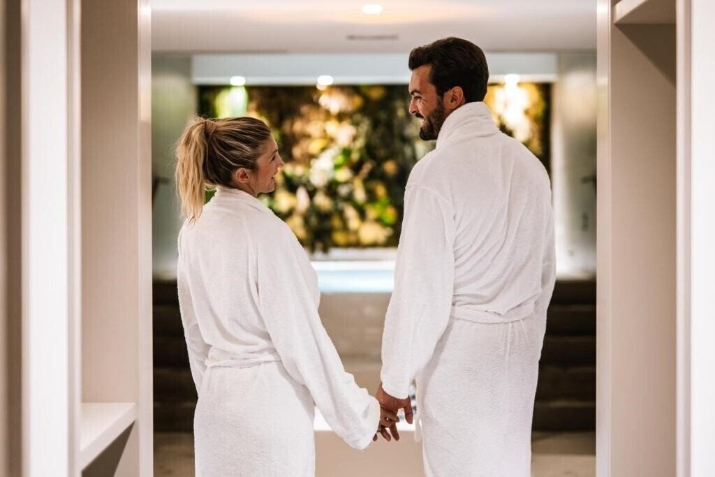 Панорама De La Ville Hotel (Riccione) 4*