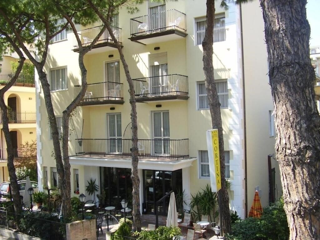 Отель Cortina (Marina Centro) 3*