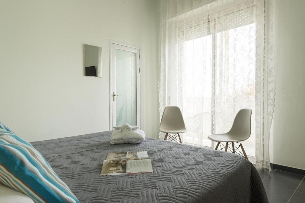 Територія Spiaggia Marconi (Marina Centro) 3*