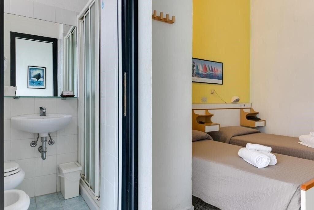 Фотографія Villa Merope (Marina Centro) 3*