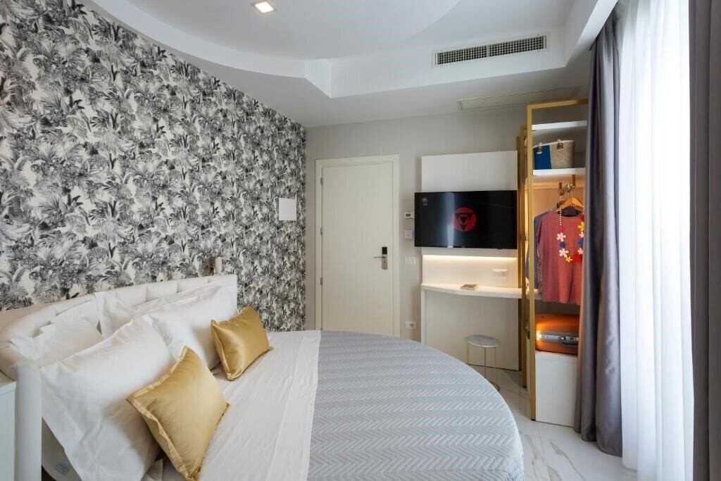 Панорама Hotel Cenisio 3*