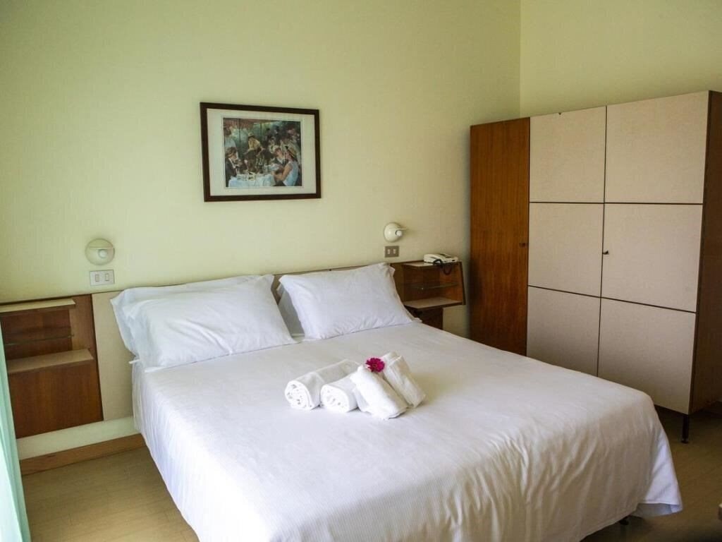 Панорама Miramare Et De La Ville 3*