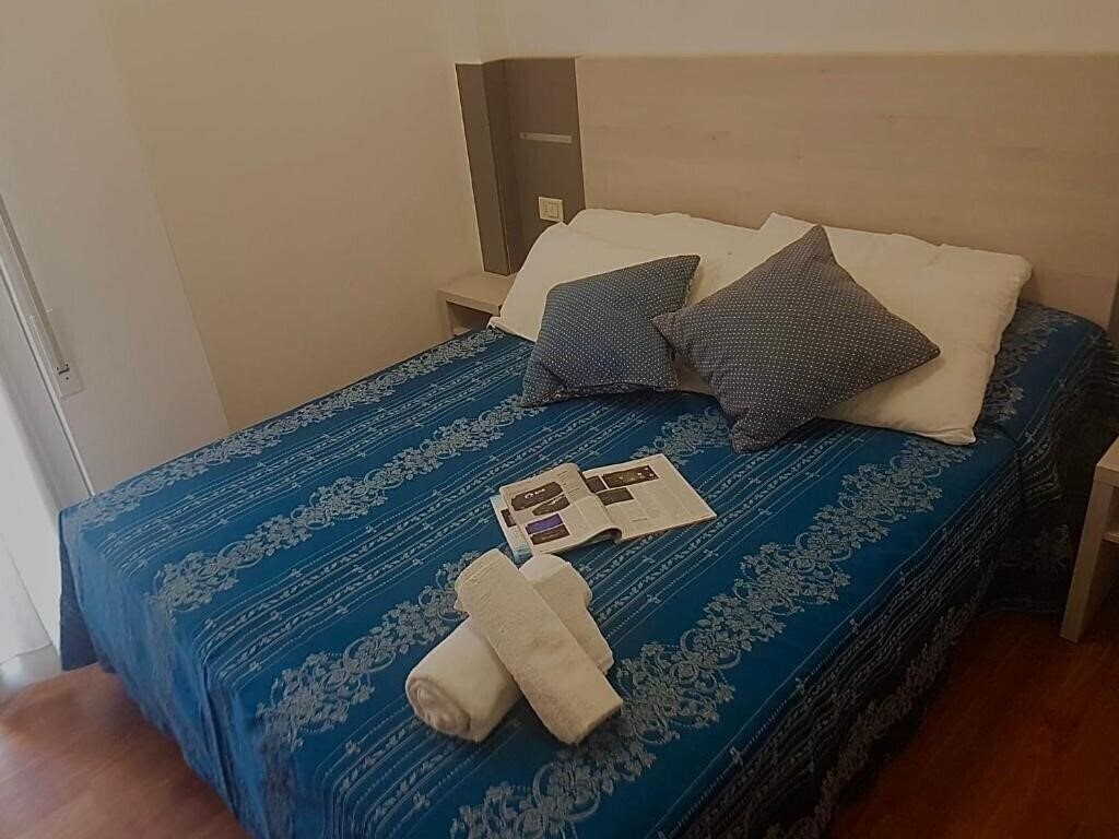 Готель Hotel Arena Riviera 3*