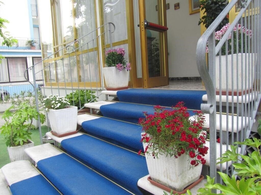 Панорама Hotel Italia Rimini 3*