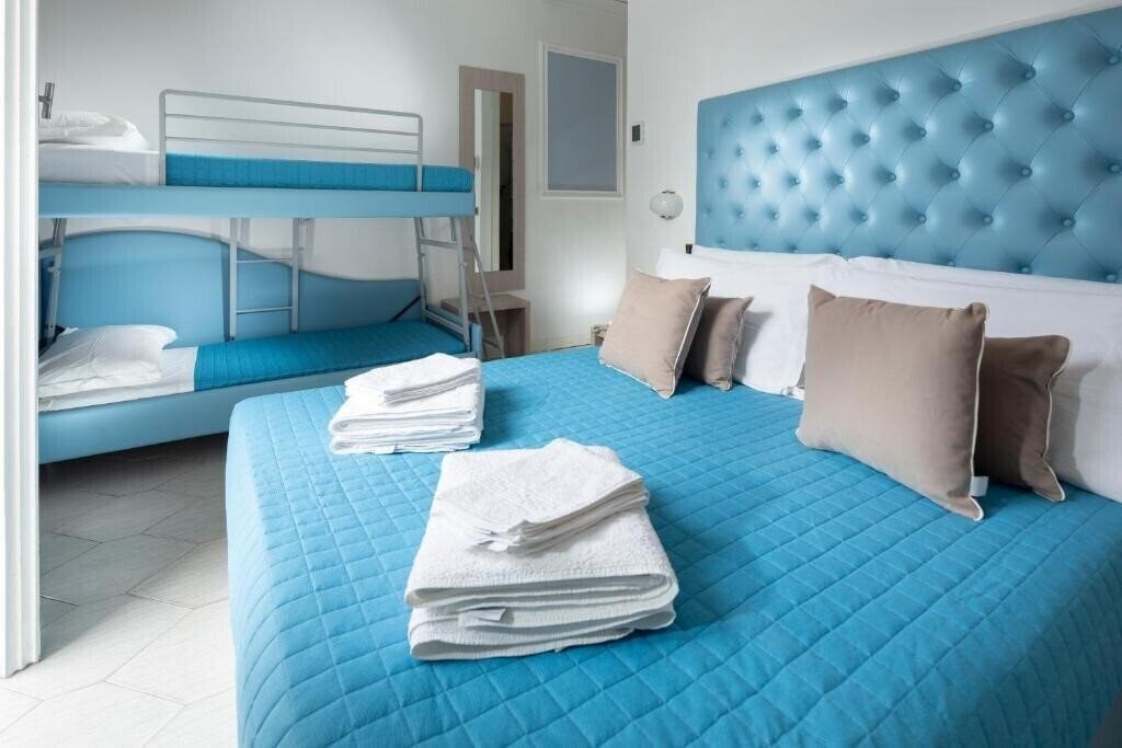 Вид Hotel Italia Rimini 3*