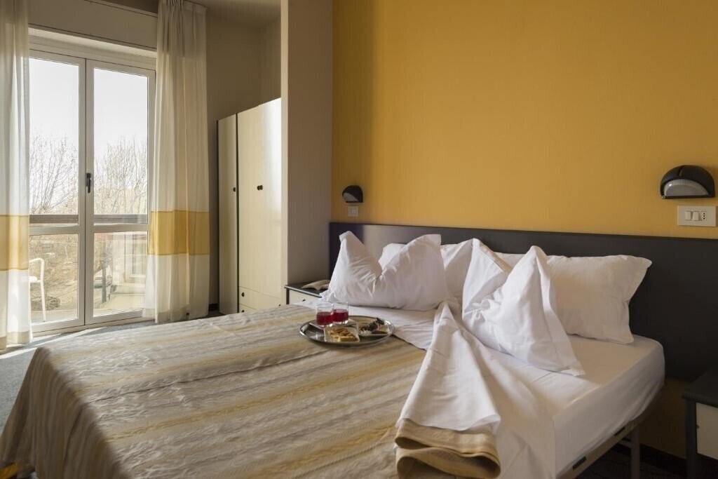 Панорама Airone 3*