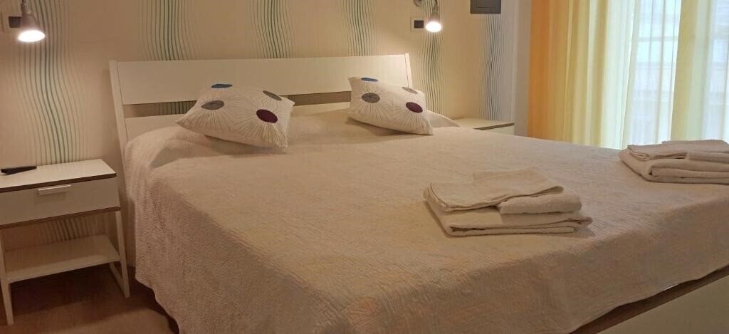 Готель Hotel St. Moritz 3*