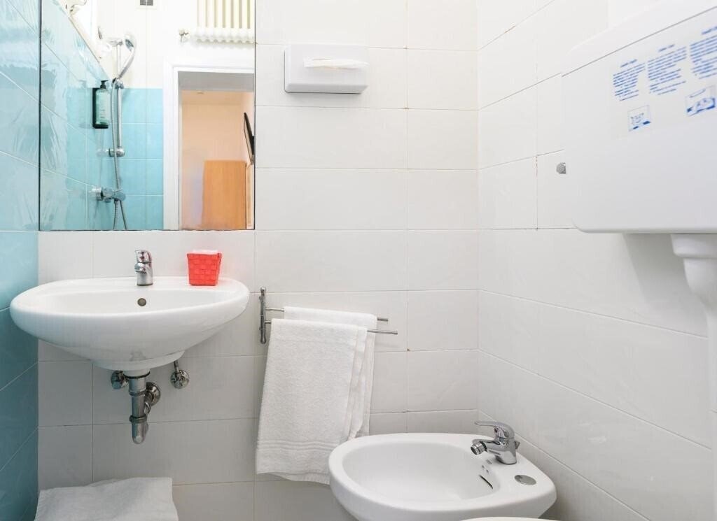 Територія Hotel St. Moritz 3*