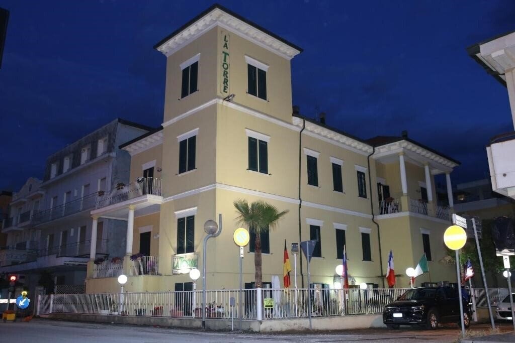 Готель La Torre 3*