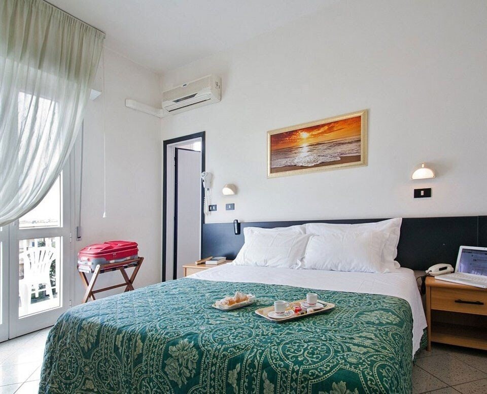 Зображення Liston 3*