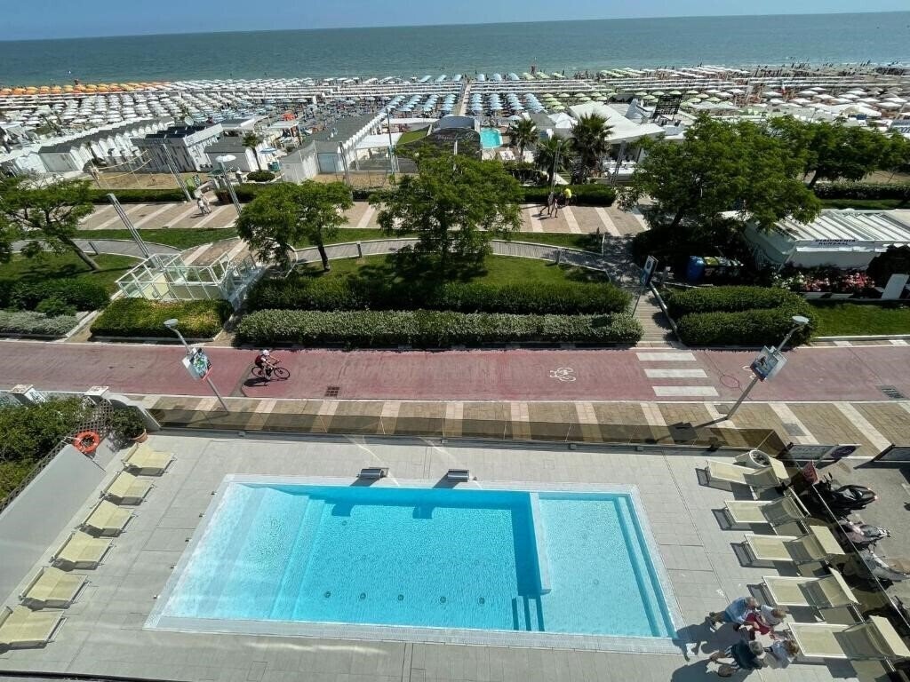 Фотографія Ascot Riccione 4*