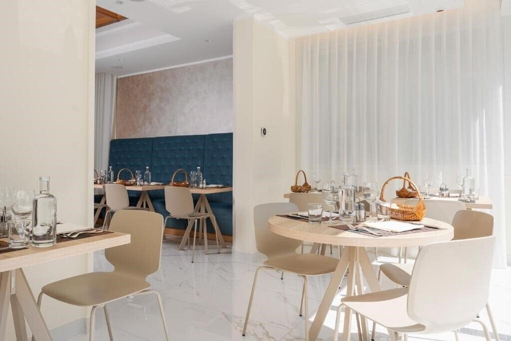 Панорама Rondinella E Viola 3*