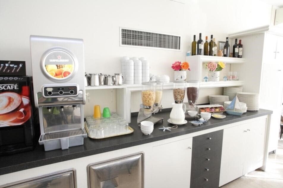 Територія Hotel Tosi 2*