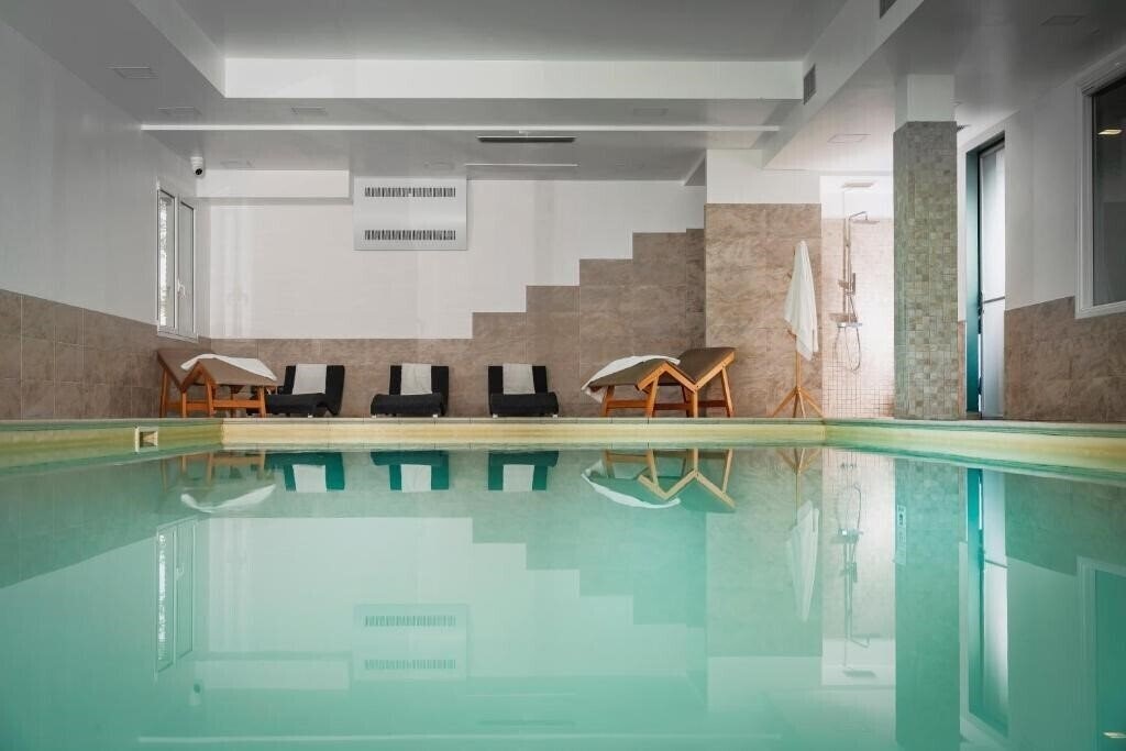 Територія The Regent Boutique Hotel 3*