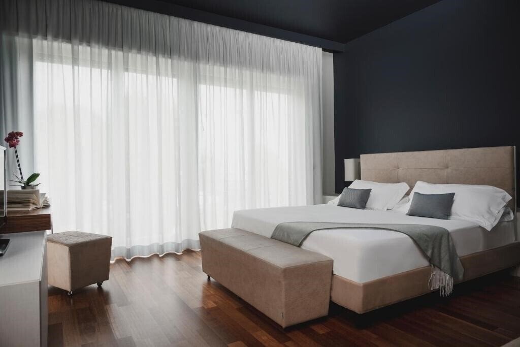 Готель The Regent Boutique Hotel 3*