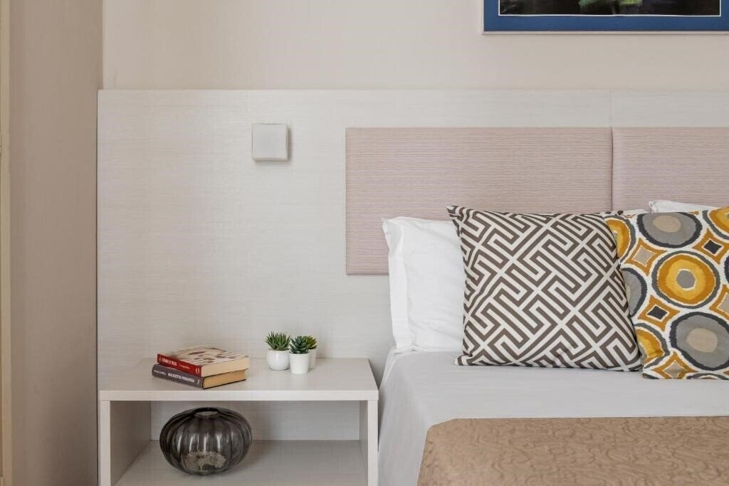 Вид Eliseo Riccione 3*