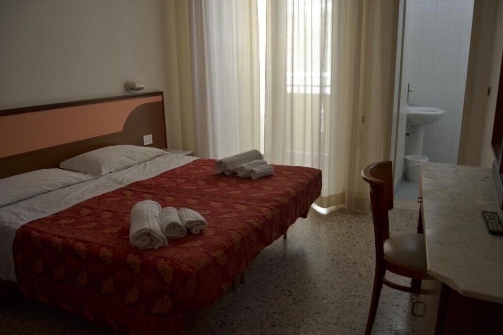 Апартаменти Artide 3*