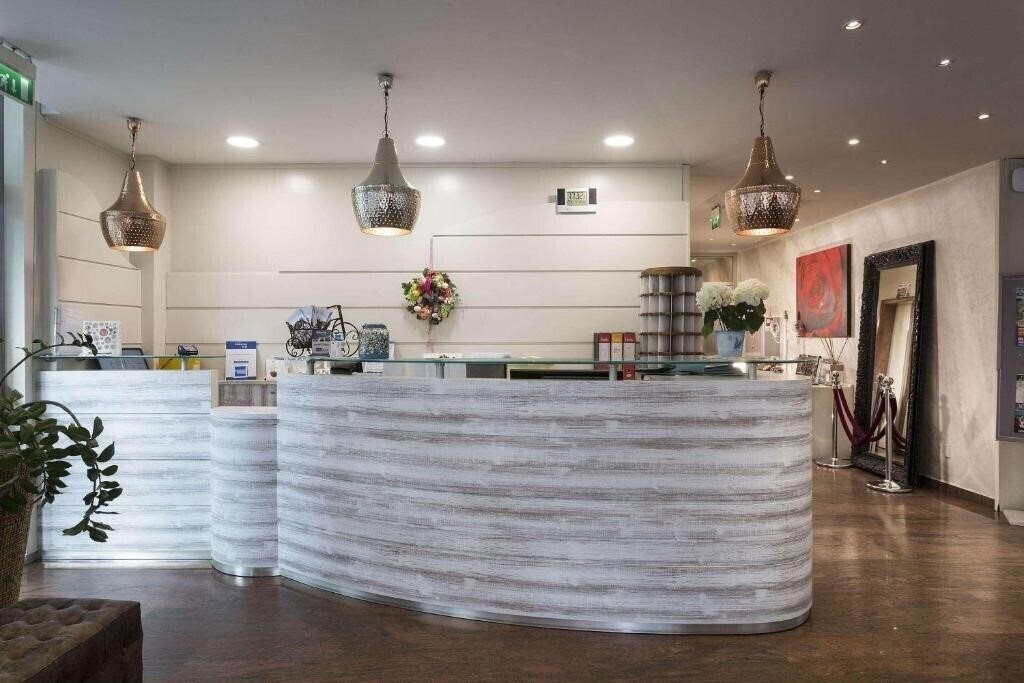 Панорама Patrizia e Residenza 4*