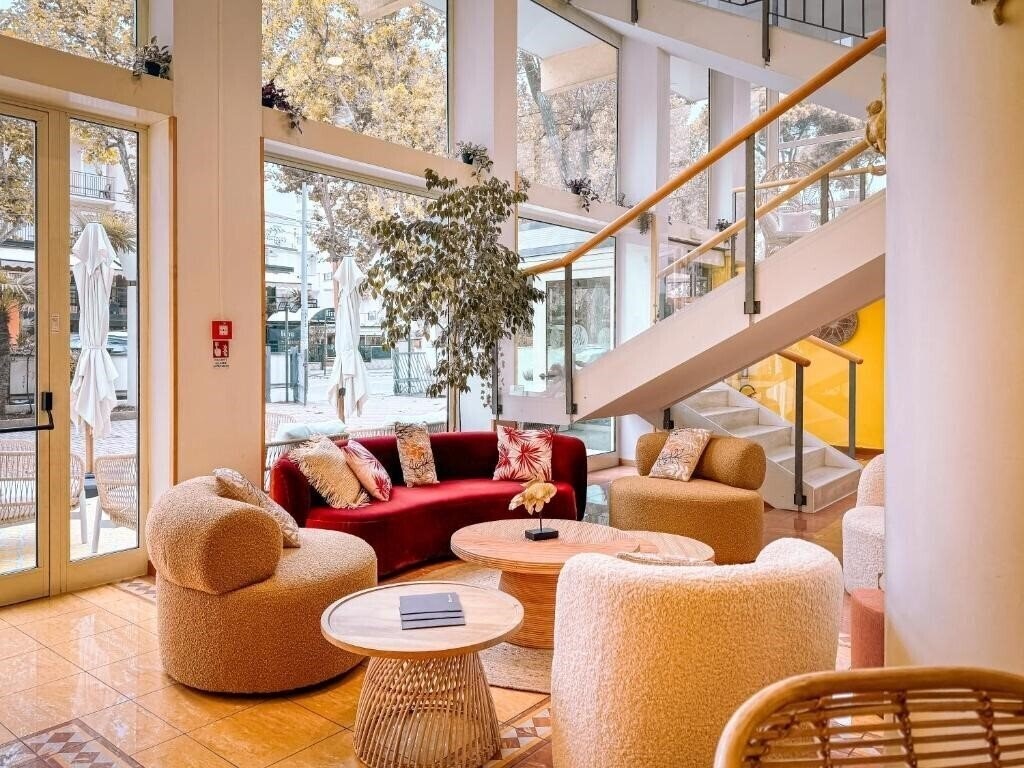 Территория Remin Plaza 4*