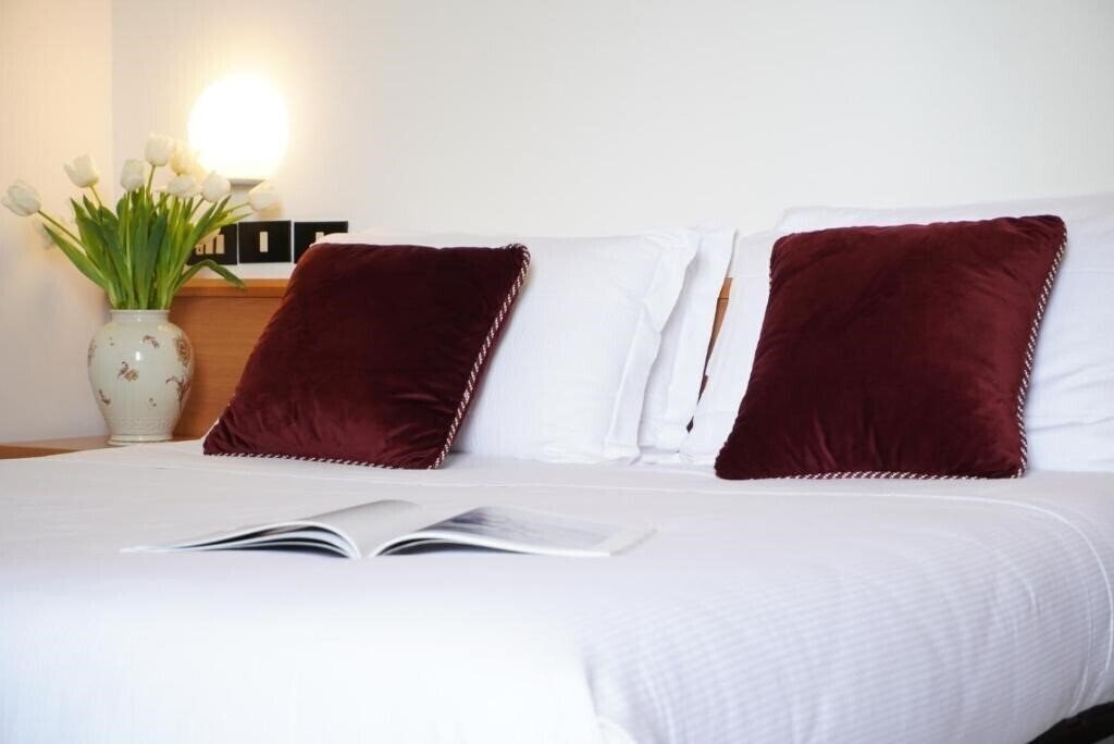 Апартаменти Sunset Hotel 4*