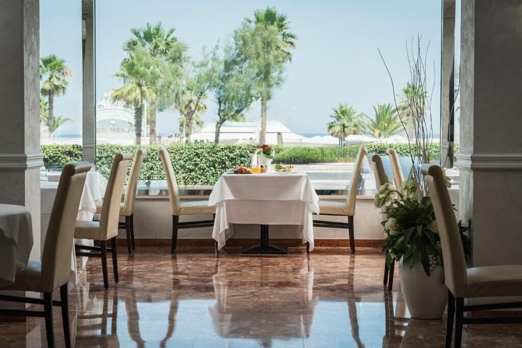 Територія Du Soleil 4*