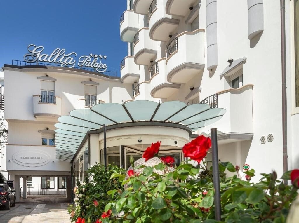Панорама Gallia Palace 4*